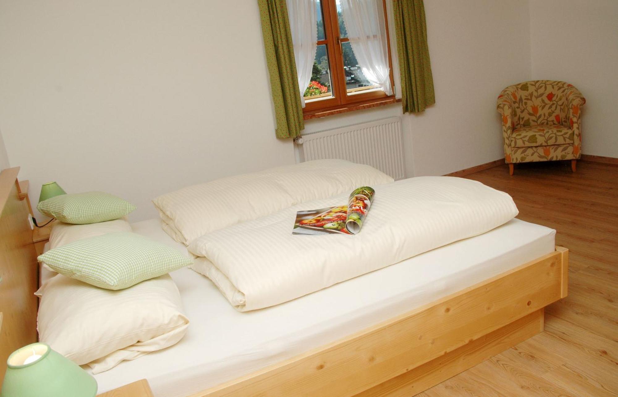Haus Sonnenruh Apartment Митенвалд Стая снимка