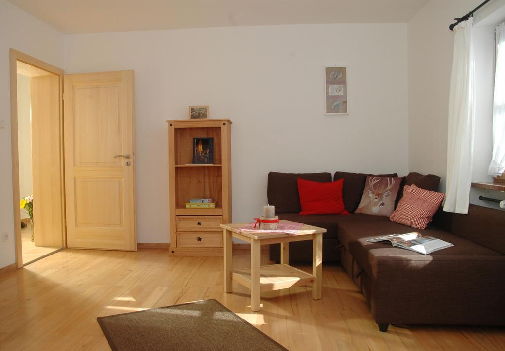Haus Sonnenruh Apartment Митенвалд Стая снимка